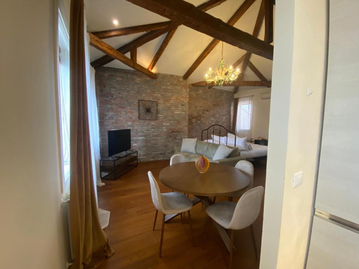 Duomo Murano Apartment With Canal View 外观 照片